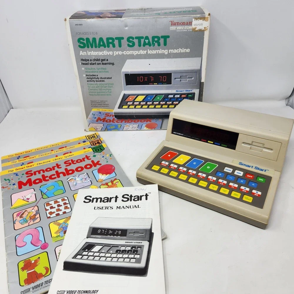 Vintage 1986 VTech Smart Start Computer Learning Machine Boxed with Books